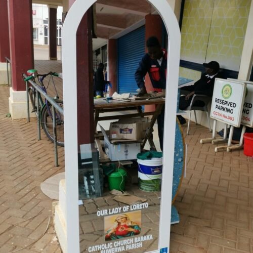 Arch Display Cabinet / Advertising Stand